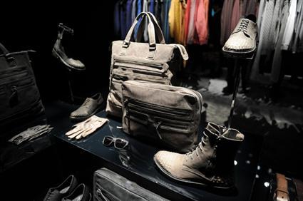 مجموعة Kenneth Cole لخريف وشتاء 2012 